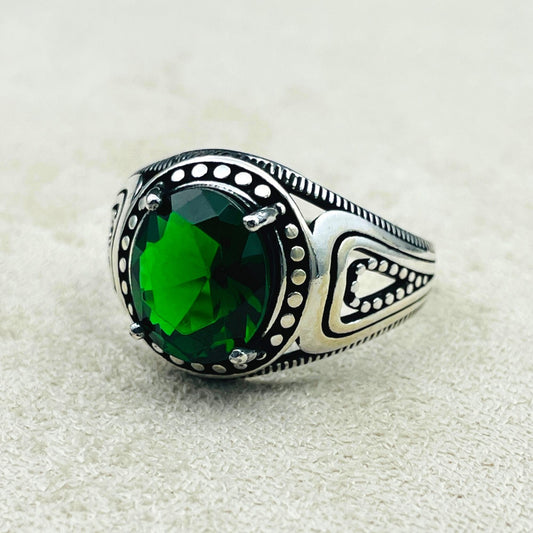 Green Emerald Gemstone Ring, Handmade Silver Ring, Mens 925 Sterling Silver Ring, Statement Ring, Minimalist Oval Silver Ring, Unique Ring