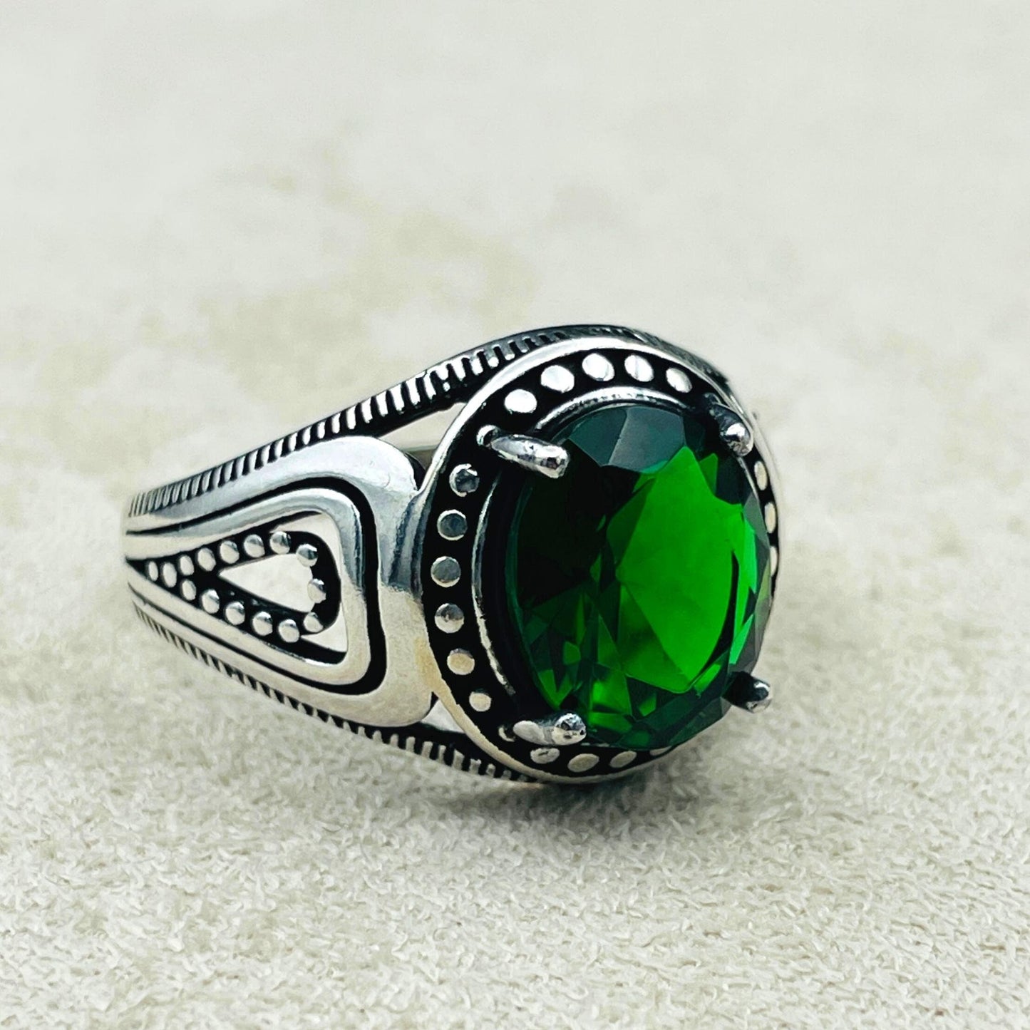 Green Emerald Gemstone Ring, Handmade Silver Ring, Mens 925 Sterling Silver Ring, Statement Ring, Minimalist Oval Silver Ring, Unique Ring