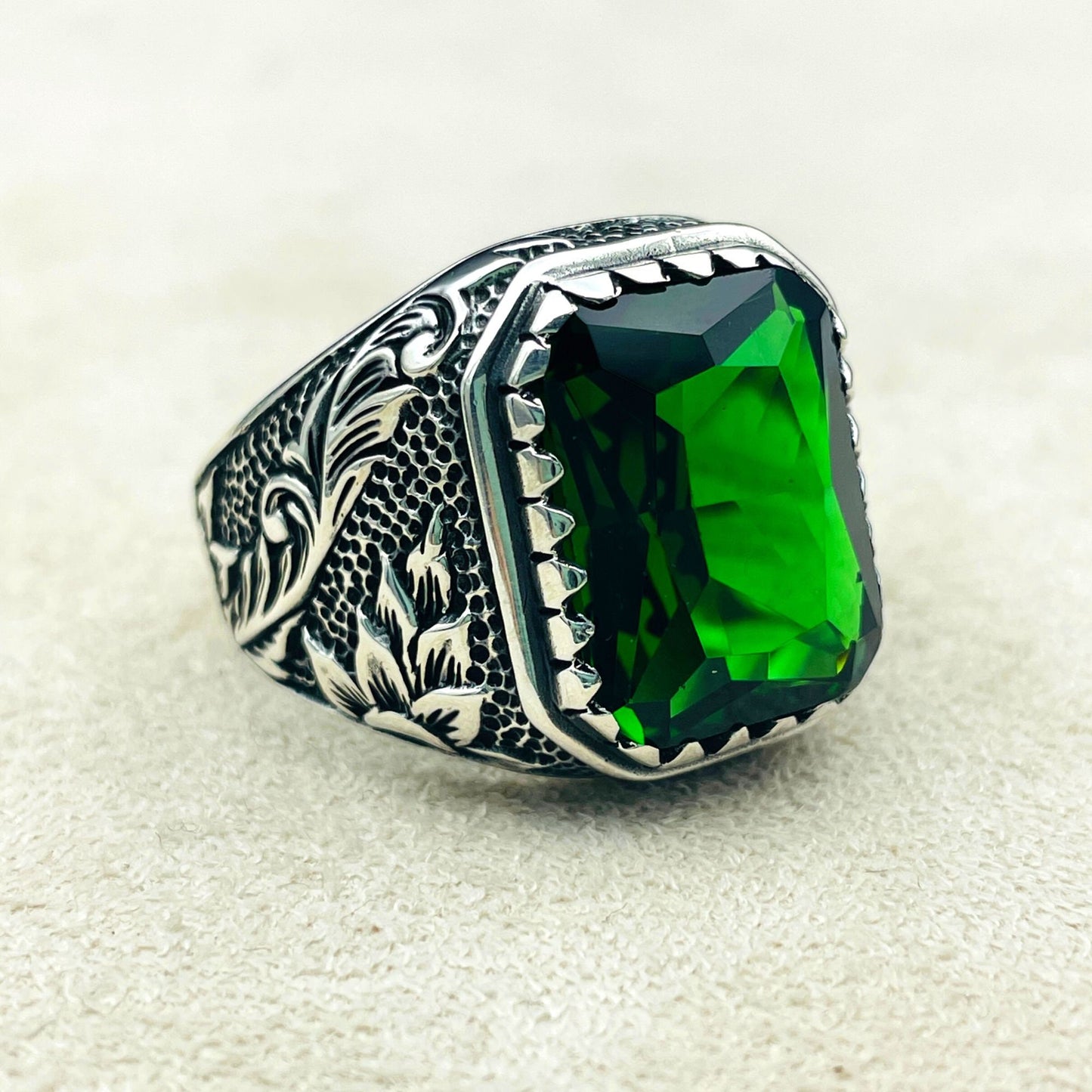 Emerald Ring Men, Green Emerald Square Gemstone Handmade Silver Ring, Leaf Detailed Elegant Ring, 925 Sterling Silver Ring, Gift For Him