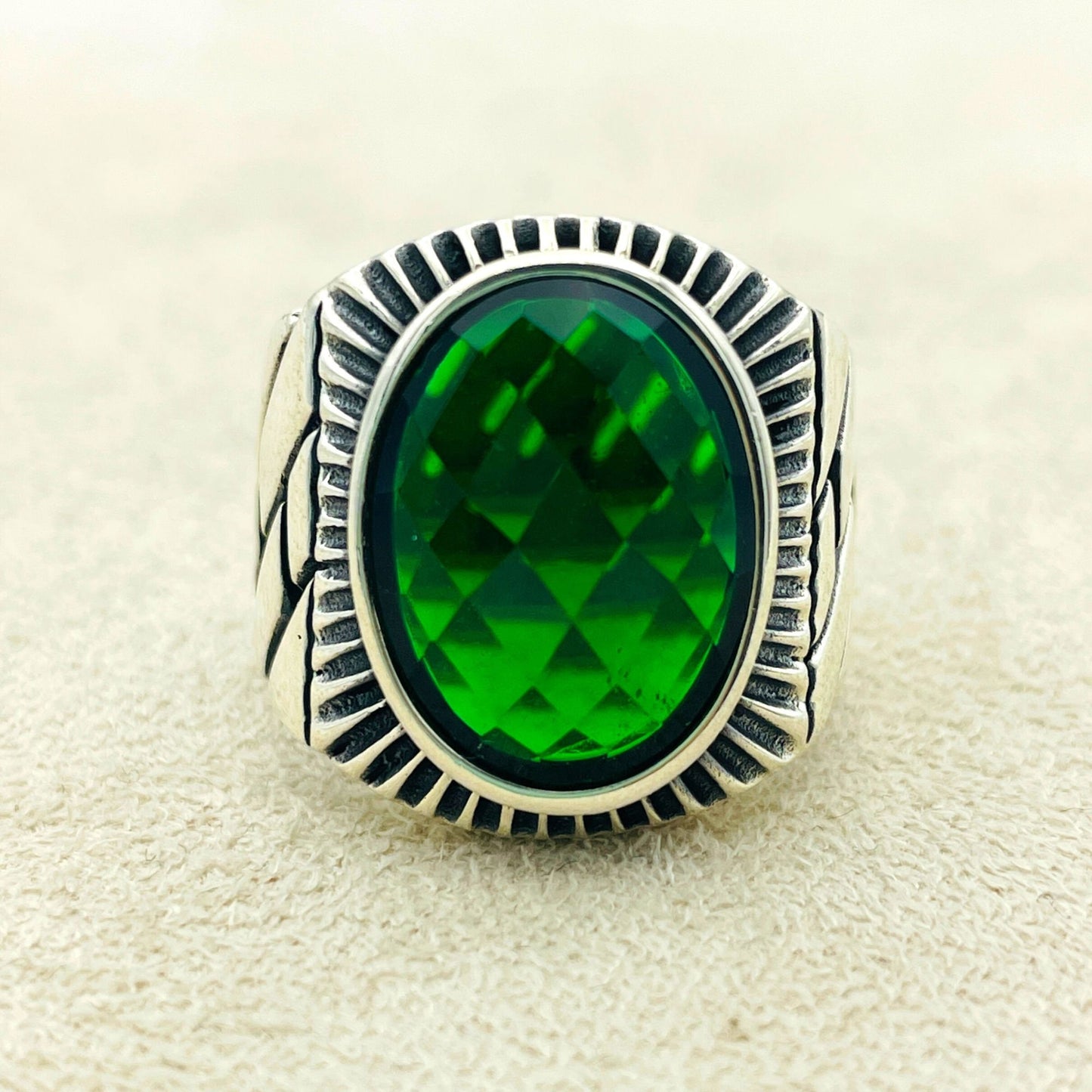 Emerald Stone Mens Ring, Green Oval Stone Turkish Handmade Silver Ring, Unique Elegant Silver Ring, 925 Sterling Silver Ring, Gift Ring