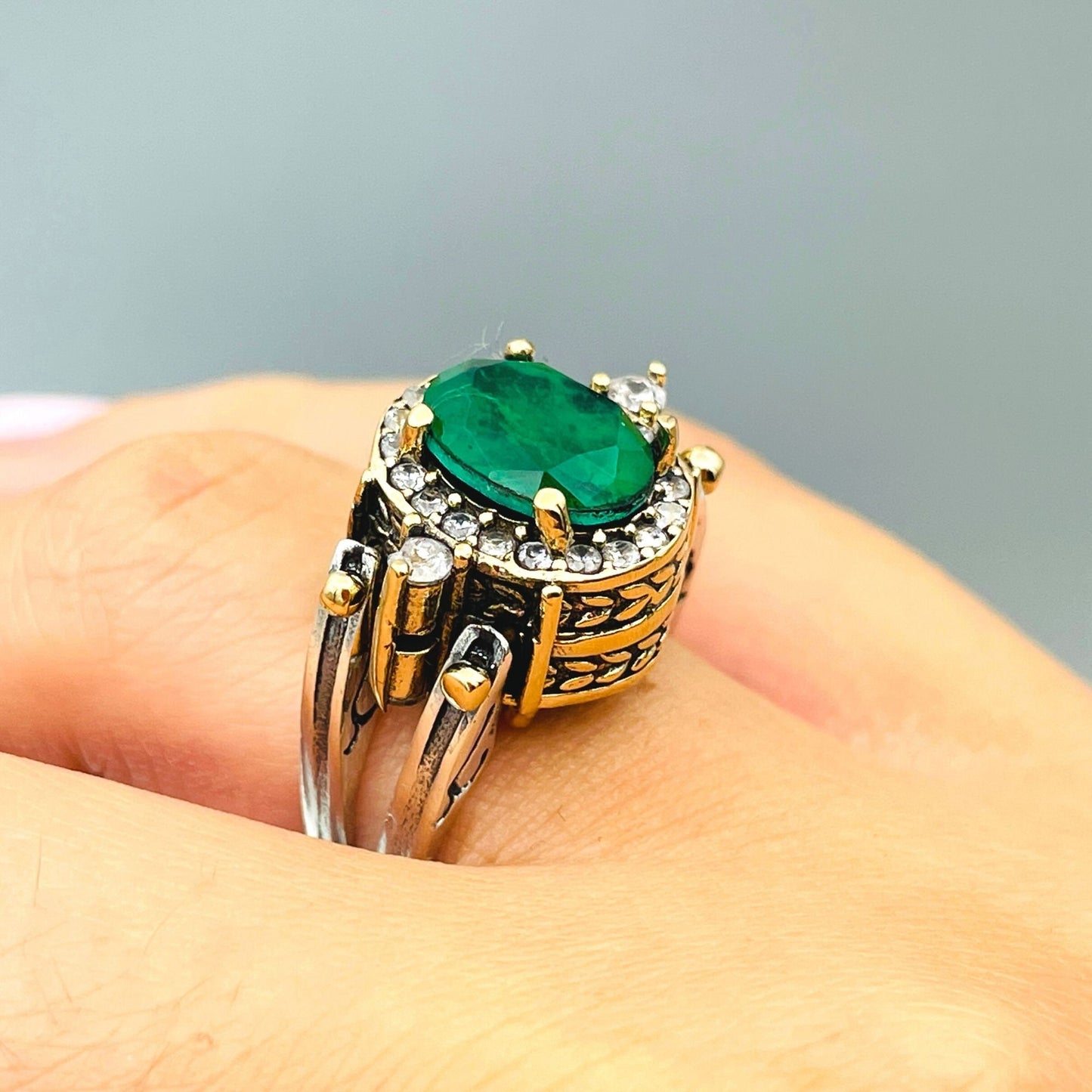 Two in a One Ring, Reversible Ring, Ottoman Style Oval Cut Green Emerald and Blue Aquamarine 2 Band Woman Ring, Extraordinary Gift Ring