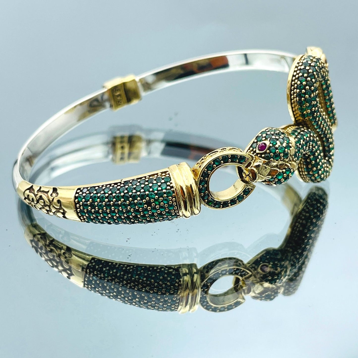 Snake Model Green Emerald Stone Silver Bracelet, Ottoman Style Turkish Handmade Bracelet, Bangle Cuff, Animal Bracelet, 925 Sterling Silver