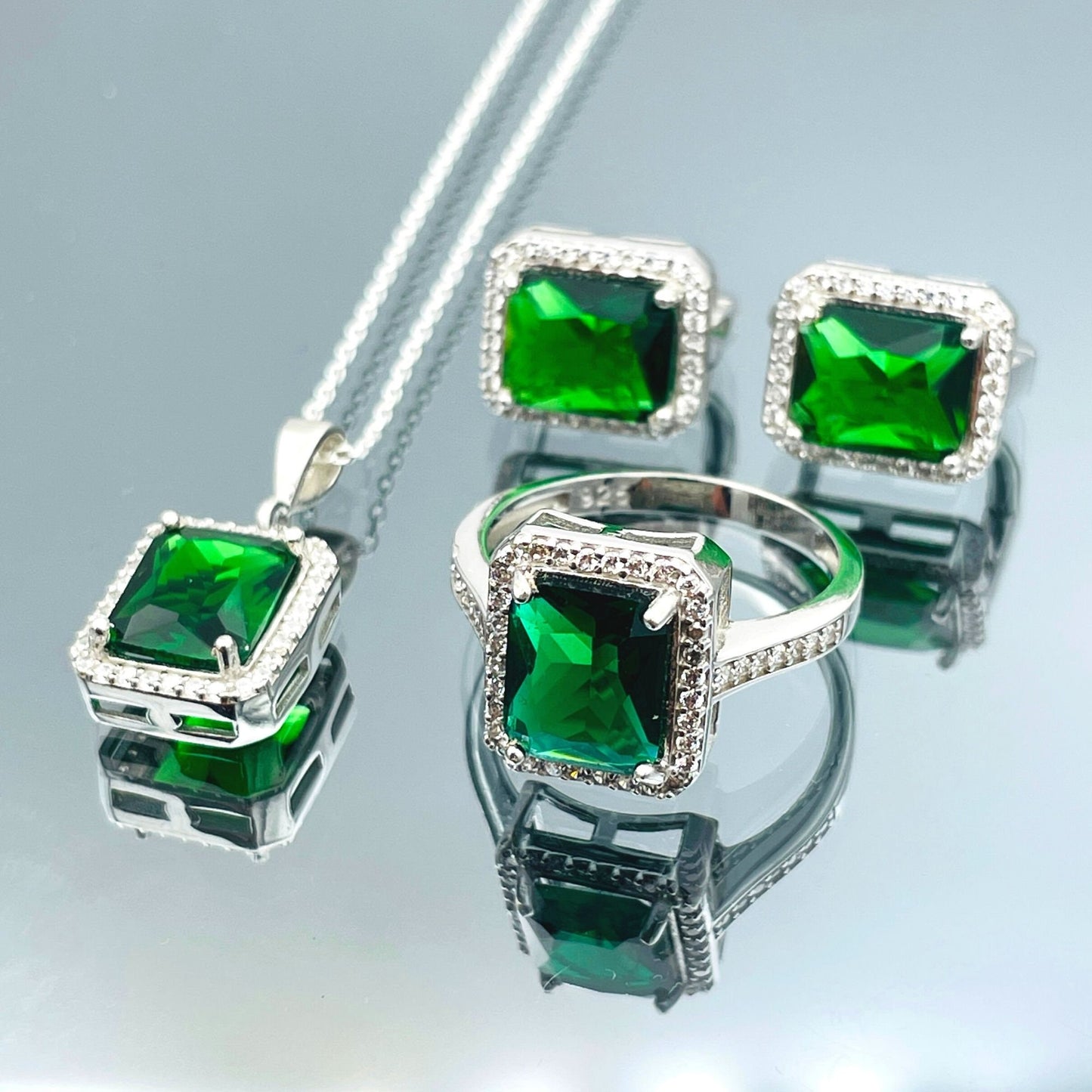 Green Baguette Emerald Stone Silver Set Women's, 925 Sterling Silver, Handmade Silver Women's Set, Ladies Emerald Set, Emerald Set Jewelry