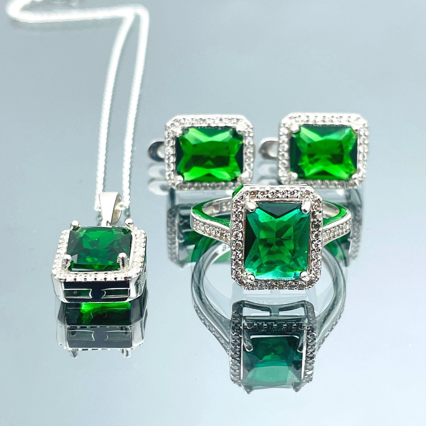 Green Baguette Emerald Stone Silver Set Women's, 925 Sterling Silver, Handmade Silver Women's Set, Ladies Emerald Set, Emerald Set Jewelry